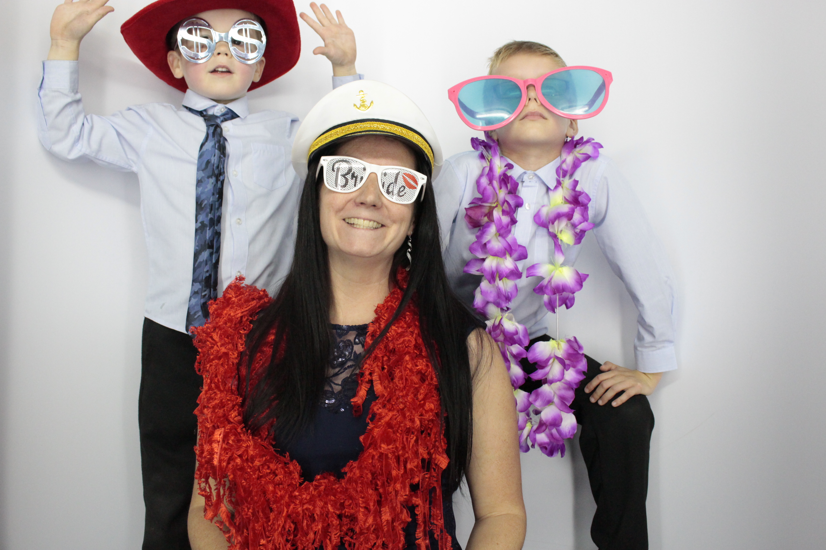 Chelsea & Matthew's Wedding | View more photos from the event at gallery.myphotoboothexperience.co.uk/u/MyPhotoBoothExperienceLtd/Chelsea-Matthews-Wedding